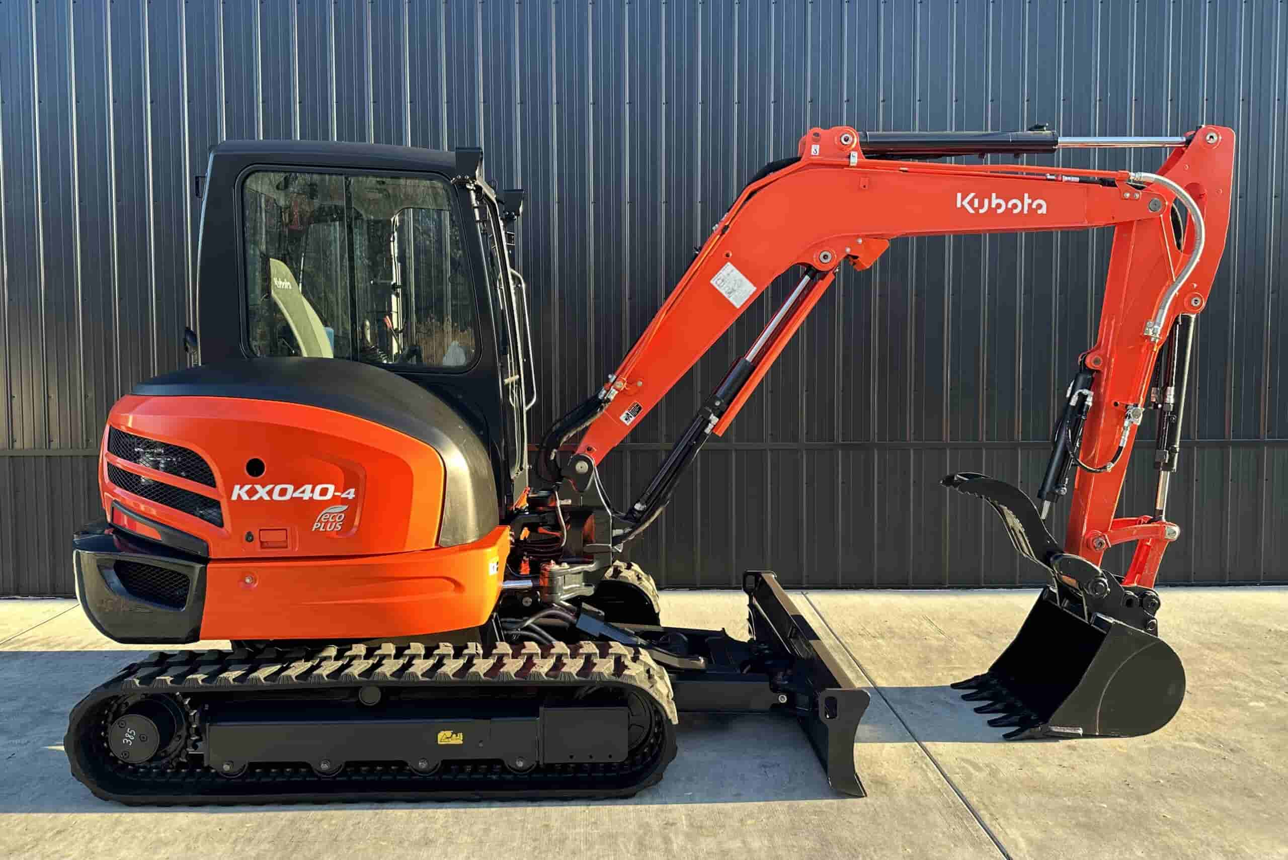 2022 KUBOTA KX040-4
